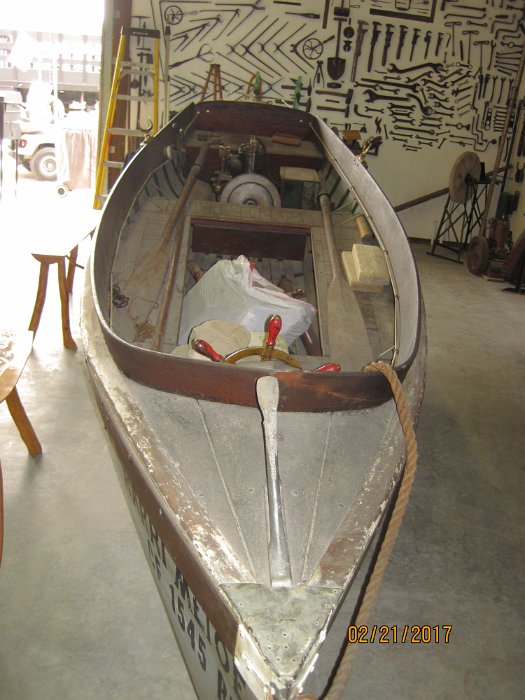 019-Easly 1900 pressed-steel boat by Mullins Co, Salem OH.jpg